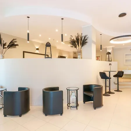 Hotel Dimora Lucia 3*