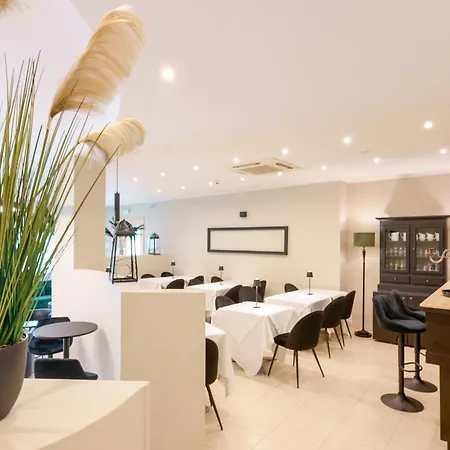 Dimora Lucia Hotel 3*
